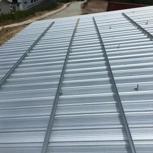Aluminum Solar Panel Racking Kit for Corrugated Metal and Tin Roofs with Adjustable PV Mounting Brackets