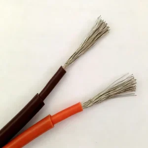 防水防风雨双芯光伏电缆 DC 1800V 镀锡铜线，用于太阳能电池板阵列互连