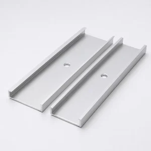 Factory Supply Anodized Aluminum Waterproof Solar Rail for Flat Roof and Carport PV Mounting