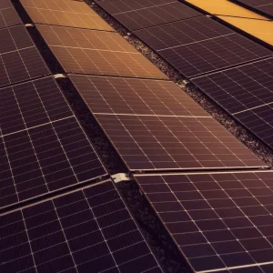 Factory Supply Solar Panels Flexible 585W Power Solar Panels IP68 Waterproof Solar Panels for Fast Shipping
