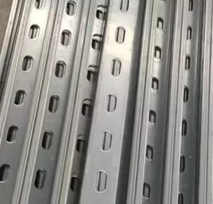 Ground Solar Panel Mounting System with Aluminum and Stainless Steel Support, up to 60 m/s Wind Load