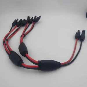 IP67 1.35M 10AWG 12AWG 太阳能电缆至四路连接器 适用于太阳能电池板发电站