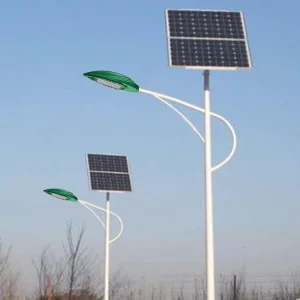 Outdoor Commercial Solar LED Street Light, IP66 Waterproof, 300W/350W/400W/500W