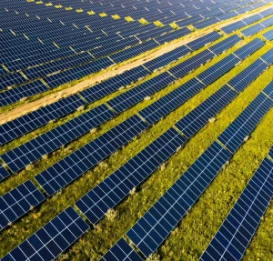Solar Panels 650 Watt BC Bifacial Monocrystalline PV Panel Module New Dual sided Power Generation Design Zero Obstruction
