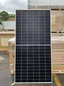Tier 1 620W Stock Solar Panel A Grade Used Solar Panels 500W 600W 700W With Very Good Price 5W-720W Available