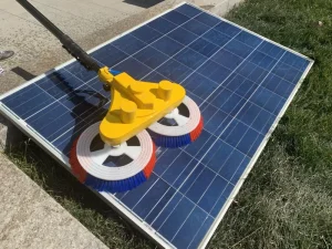 Waterless Solar Panel Cleaning Brush and PV Cleaning Robot with 280mm Nylon Brush Lithium Battery, 4-6 Hours, for Farms
